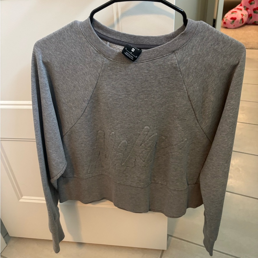 Nike Heather Gray Crewneck Sweatshirt